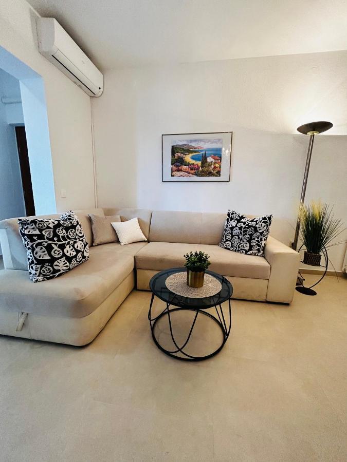 Apartmani Stanic เซเกต วรันยีชา ภายนอก รูปภาพ