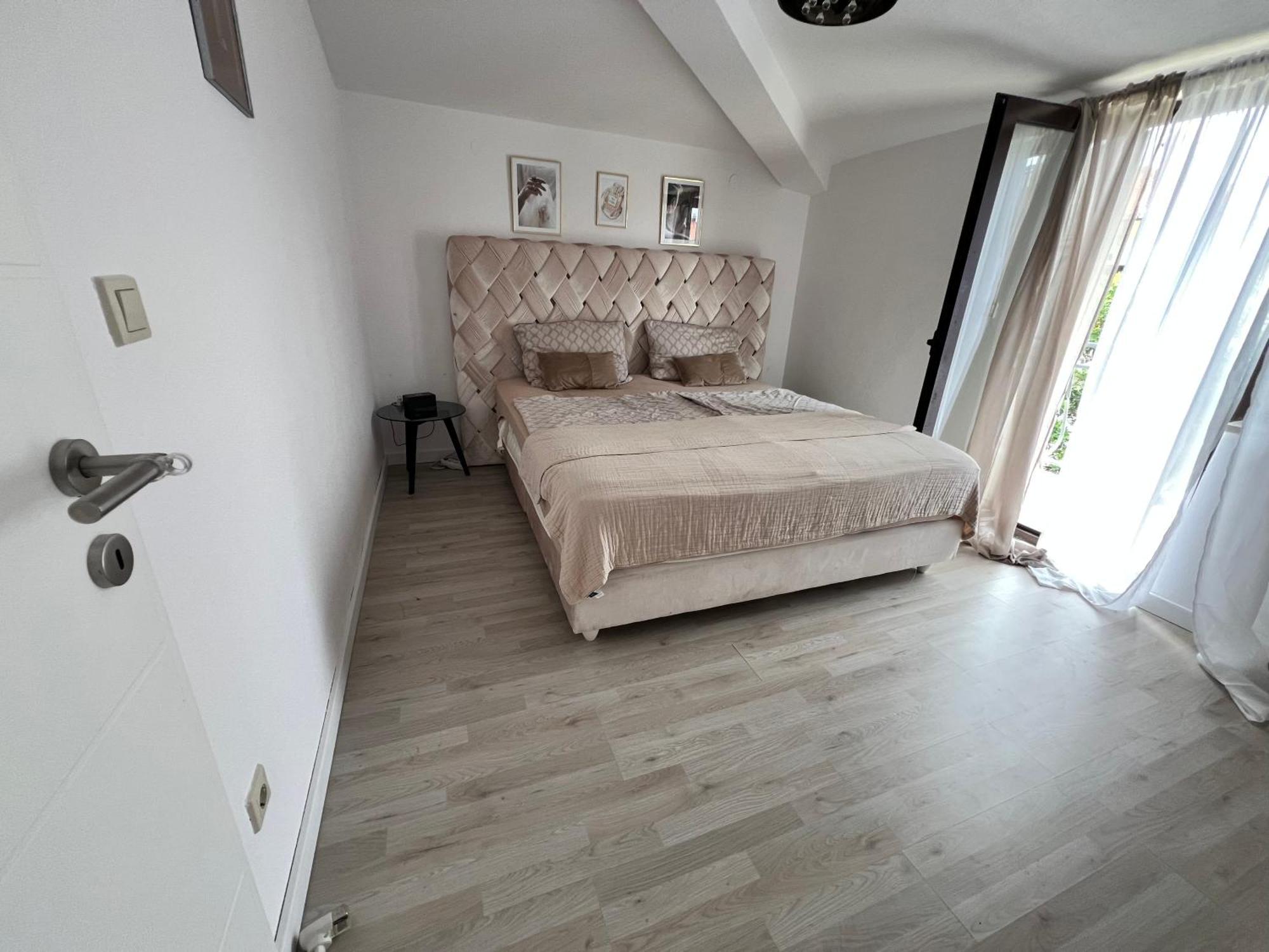 Apartmani Stanic เซเกต วรันยีชา ภายนอก รูปภาพ